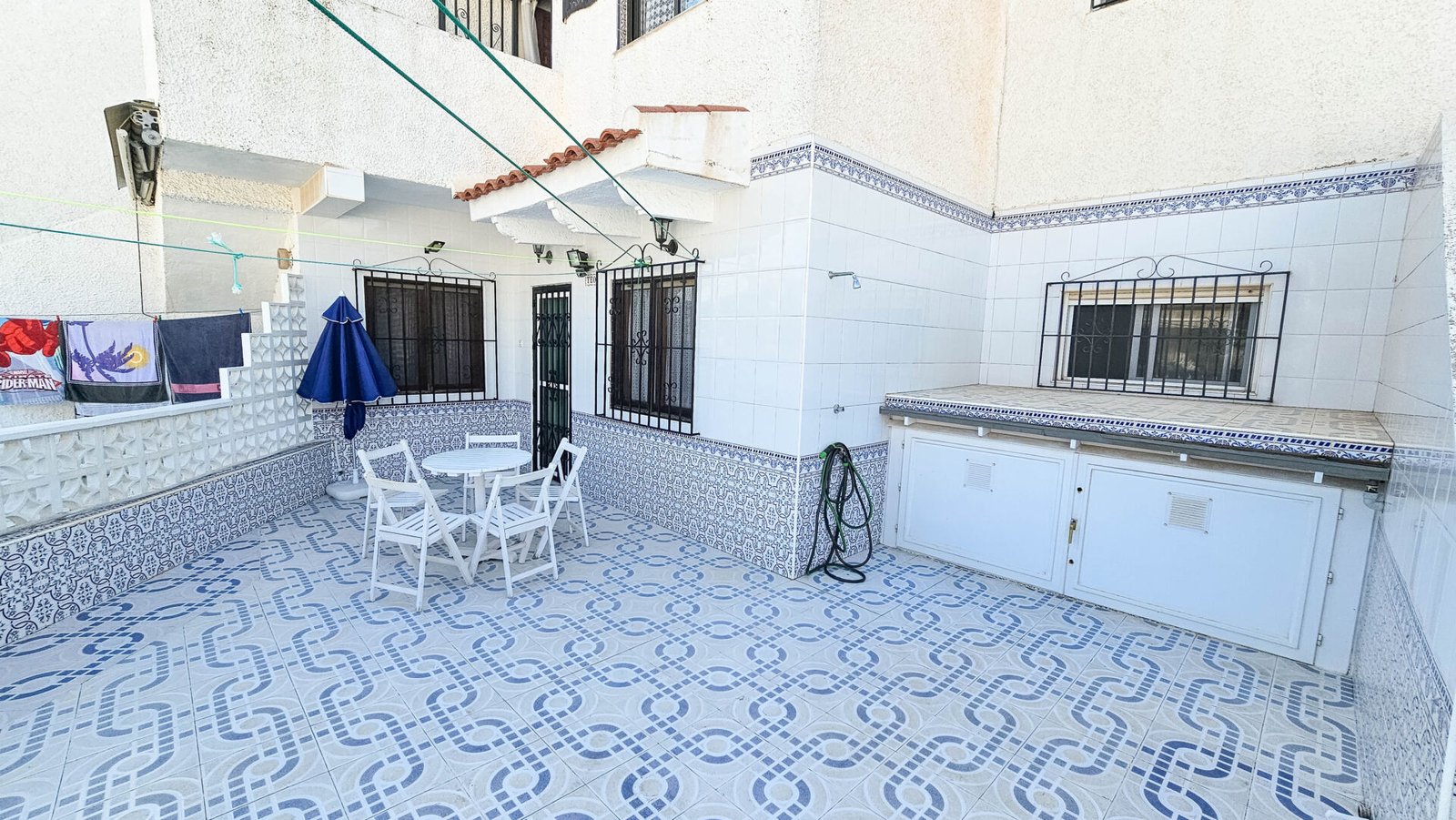 Bungalow de 2 dormitorios con jardín privado, Torreta III — Photo 4