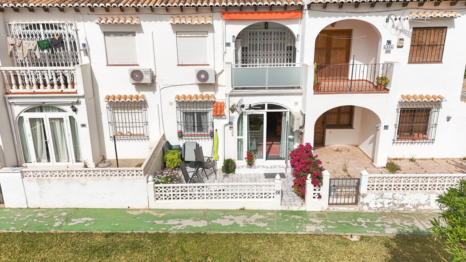 Bungalow en Lago Jardin Torrevieja — Photo 2